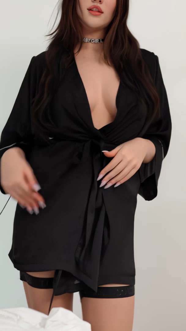 Pop Porn Day, boobs, brunette, beauty, big-boobs, riding videos, her instagram, x, manyvids, onlyfans, pornhub links
